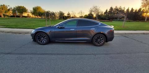 Tesla Model S 2019