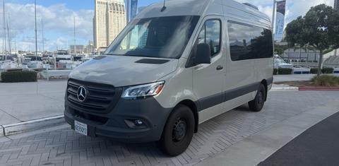 Mercedes-Benz Sprinter 2024