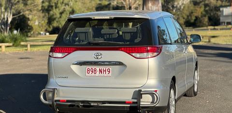 Toyota TARAGO 2017