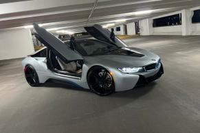 BMW i8 2017 in Aurora