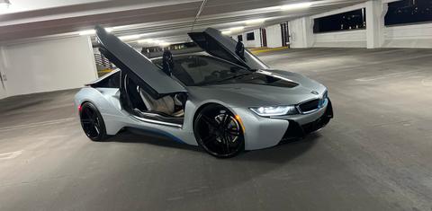 BMW i8 2017