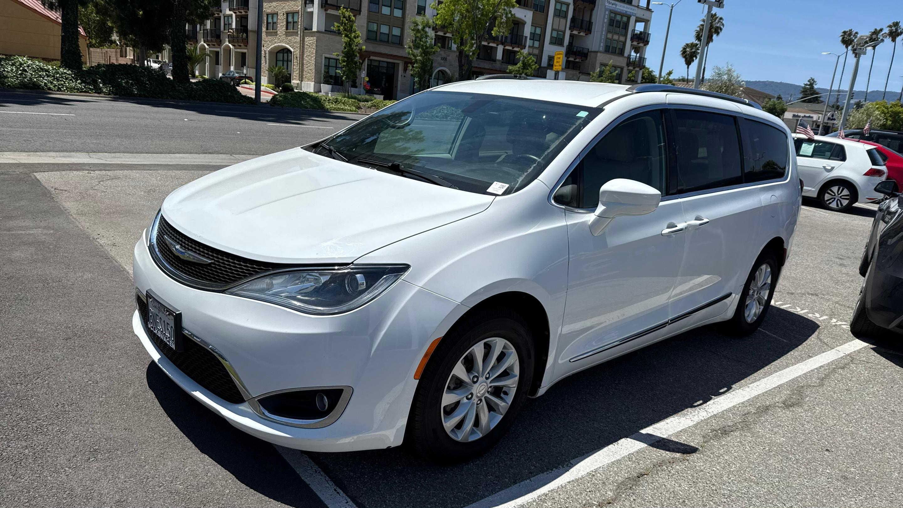 Chrysler Pacifica 2019 in Santa Clara, CA