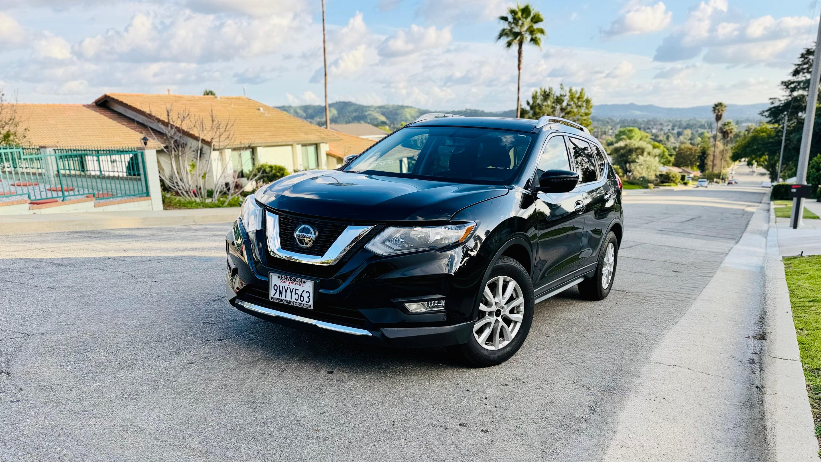 Nissan Rogue 2018 in Glendora, CA