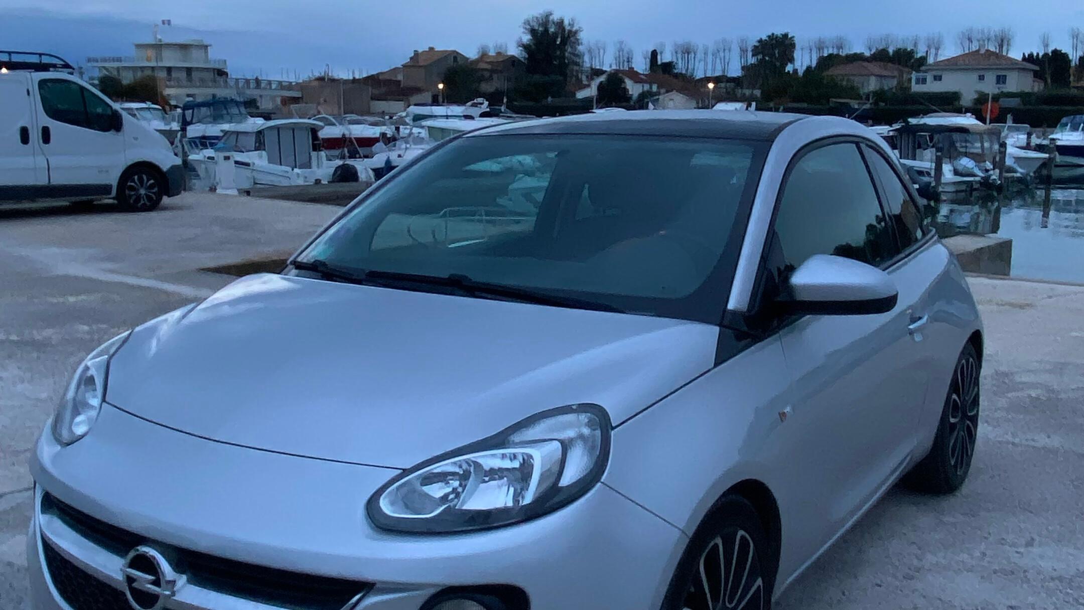 Opel ADAM 2015 à La Londe-les-Maures