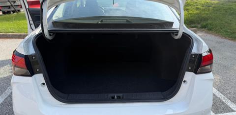 Nissan Versa 2025