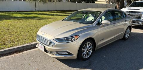 Ford Fusion Hybrid 2017