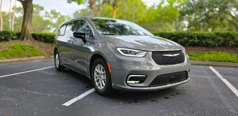 Chrysler Pacifica 2025