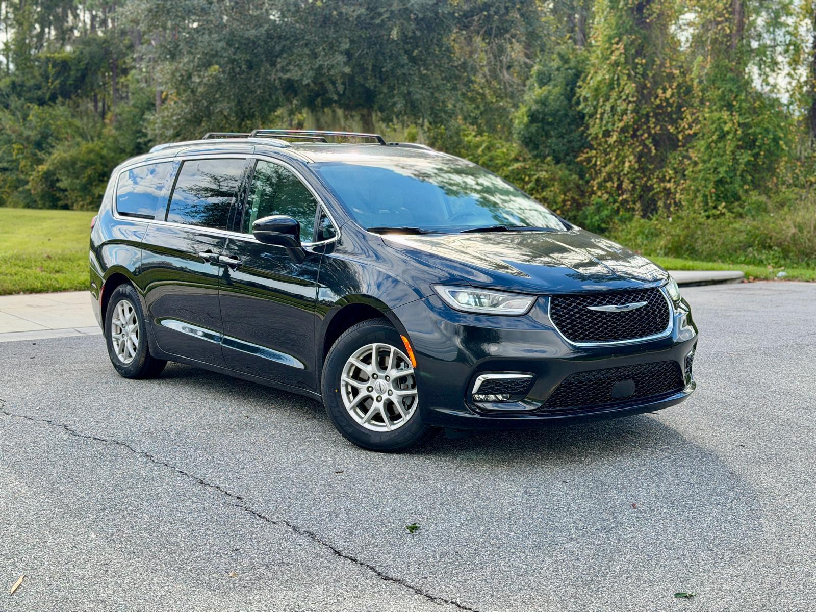 Chrysler Pacifica 2021 in Winter Garden, FL
