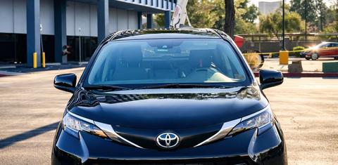 Toyota Sienna 2023