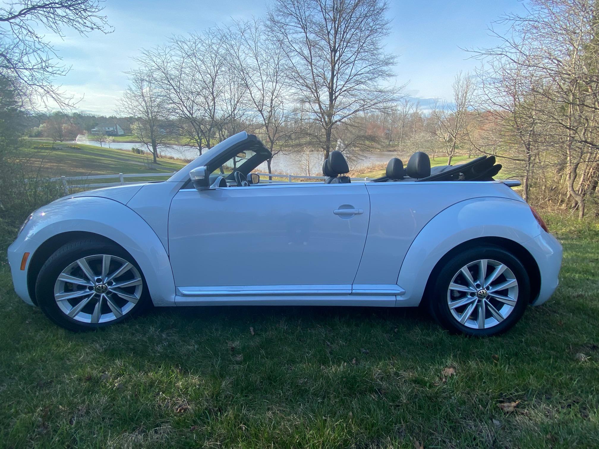 Volkswagen Beetle 2018 in Lanham, MD