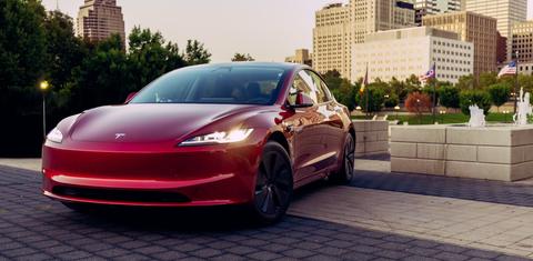 Tesla Model 3 2025