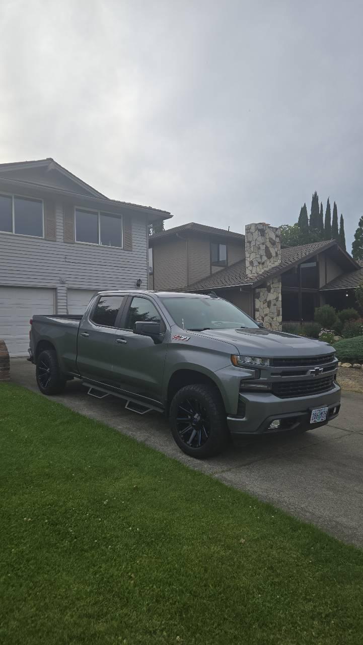 Chevrolet Silverado 1500 2021 in Medford, OR