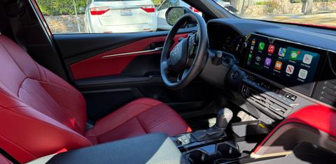 Toyota Camry Hybrid 2025