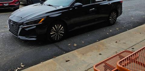 Nissan Altima 2025