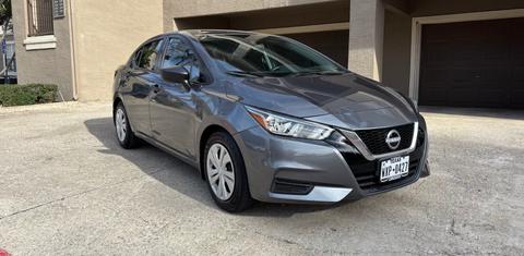 Nissan Versa 2020