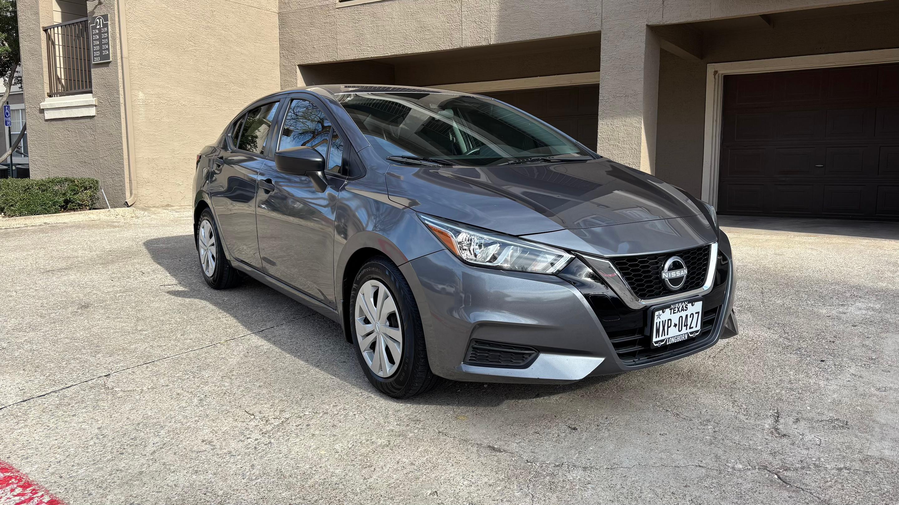 Nissan Versa 2020 in 