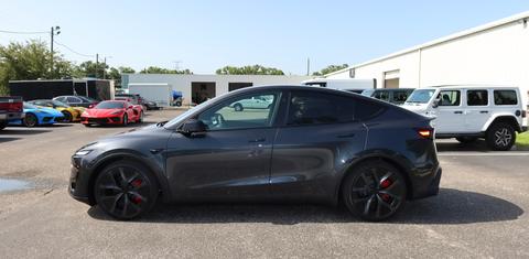 Tesla Model Y 2026