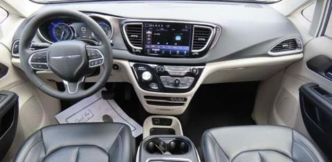 Chrysler Pacifica 2022