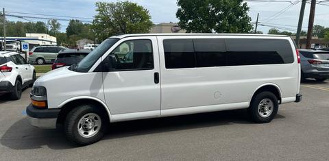 Chevrolet Express 2017