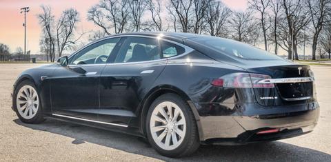 Tesla Model S 2018