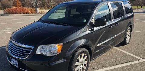 Chrysler Town & Country 2013