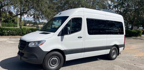Mercedes-Benz Sprinter 2024