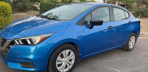 Nissan Versa 2020