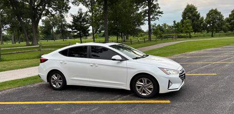 Hyundai Elantra 2019