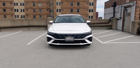 Hyundai Elantra Hybrid 2025