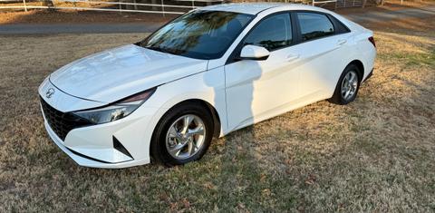 Hyundai Elantra 2022
