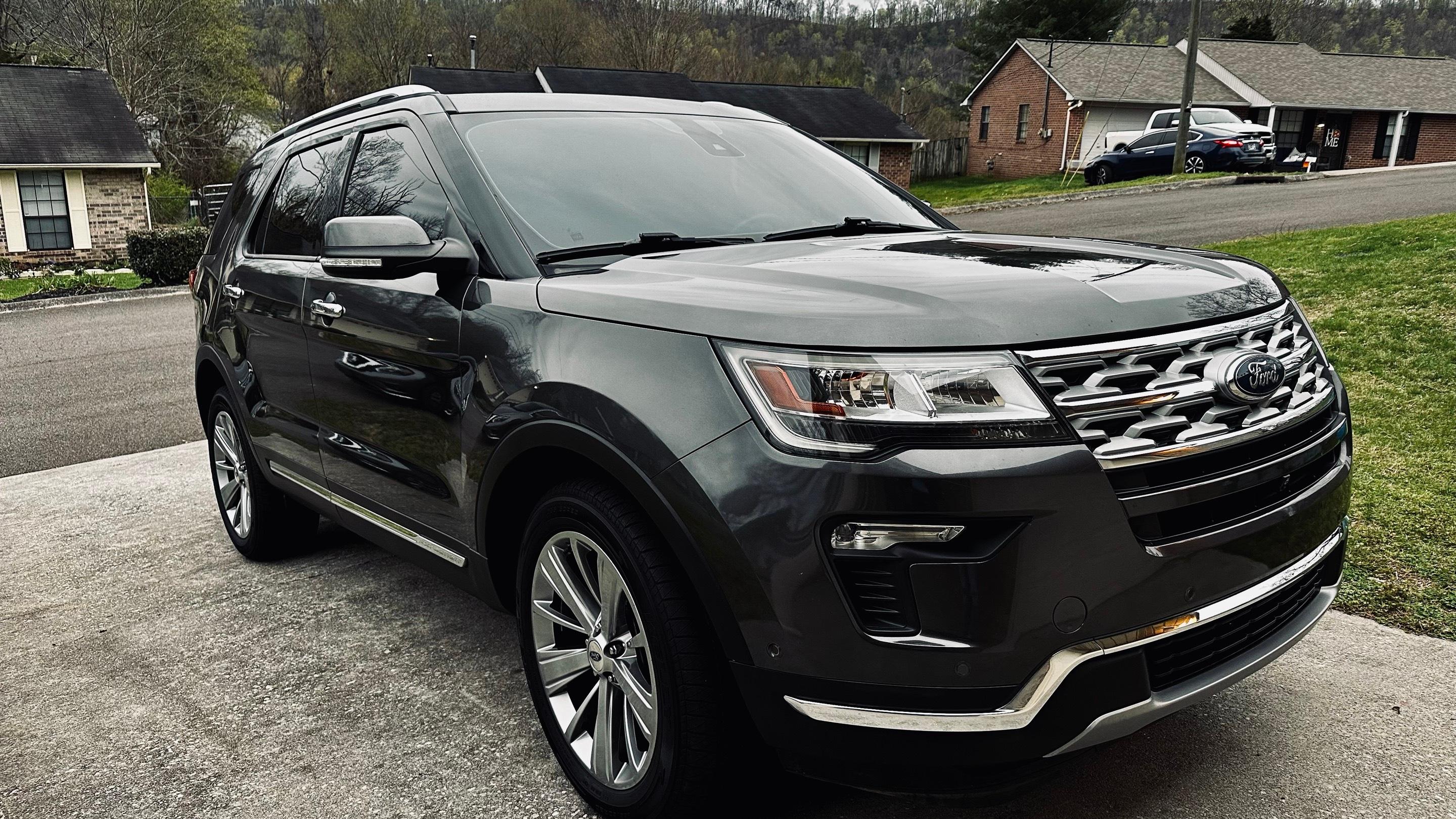Ford Explorer 2018 in Knoxville, TN