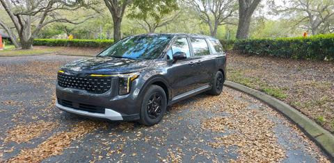 Kia Carnival 2025