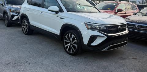 Volkswagen Taos 2024
