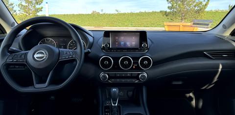 Nissan Sentra 2025