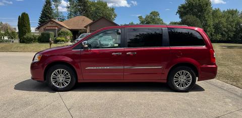 Chrysler Town & Country 2016