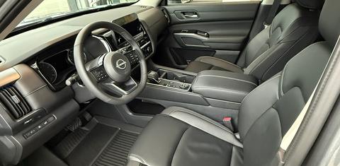 Nissan Pathfinder 2025
