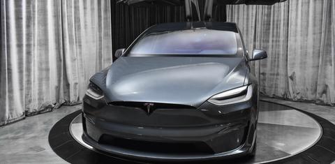 Tesla Model X 2022