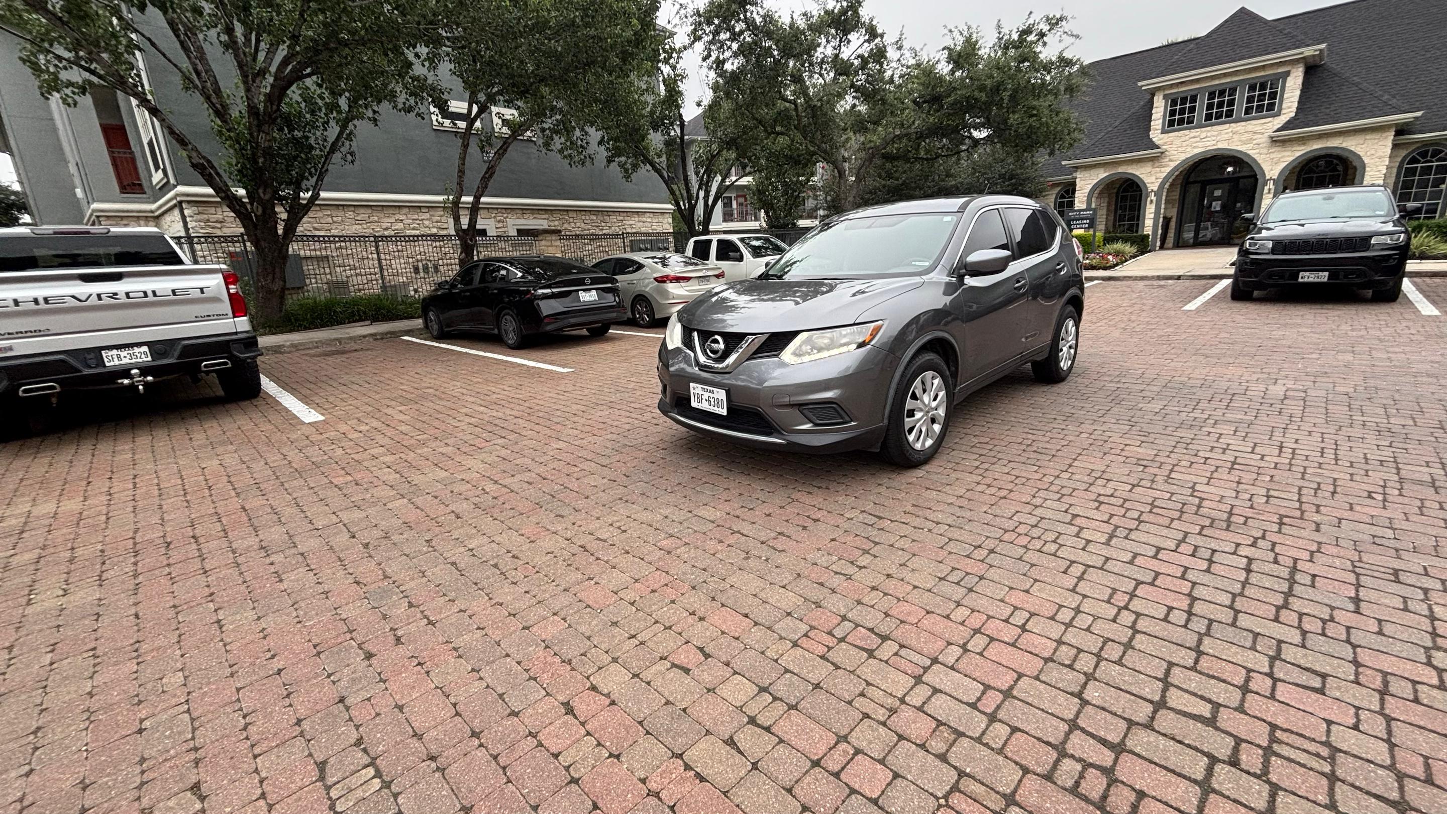 Nissan Rogue 2016 in 