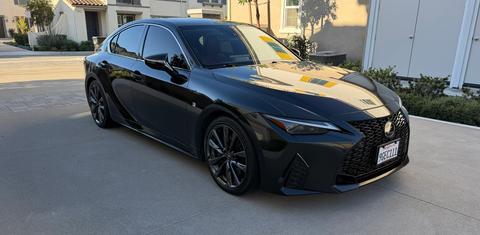 Lexus IS 2023