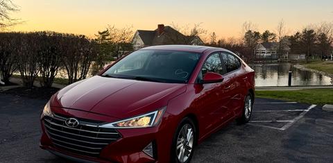 Hyundai Elantra 2019