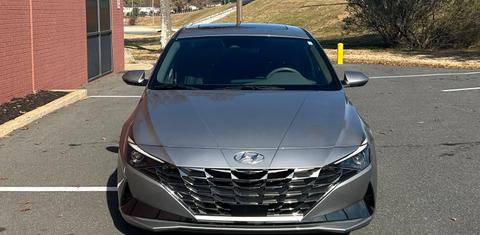 Hyundai Elantra 2021