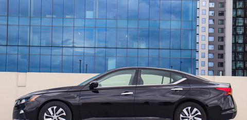 Nissan Altima 2022
