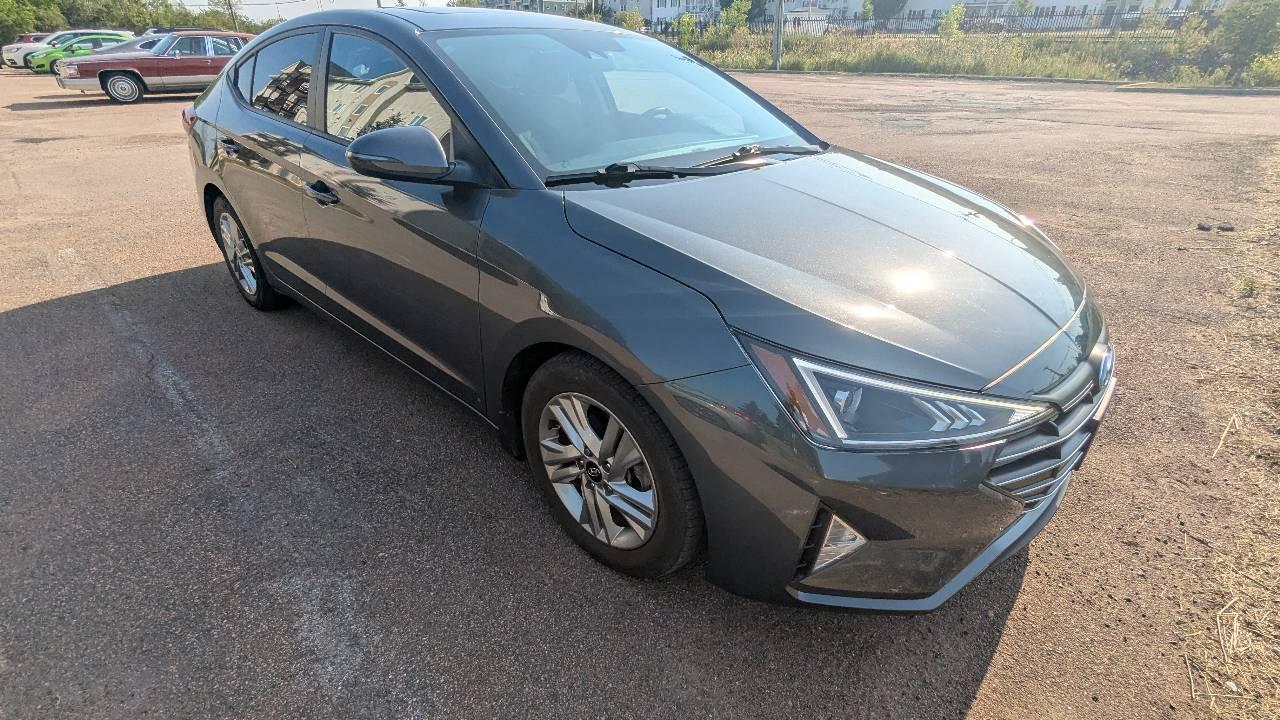 Hyundai Elantra 2020 à Dieppe, NB