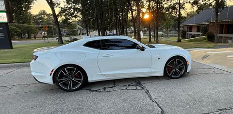 Chevrolet Camaro 2021