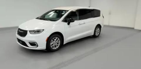 Chrysler Pacifica 2024