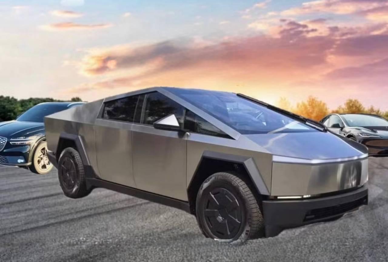 Tesla Cybertruck 2025 in Victorville, CA
