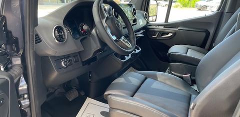 Mercedes-Benz Sprinter 2021