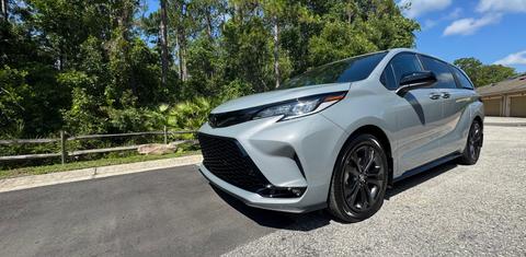 Toyota Sienna 2026