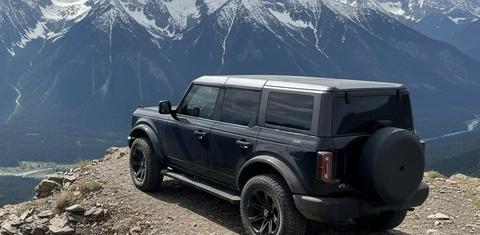 Ford Bronco 2022