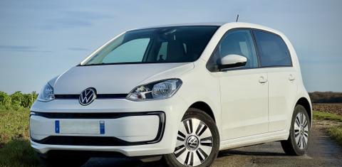 Volkswagen UP 2021